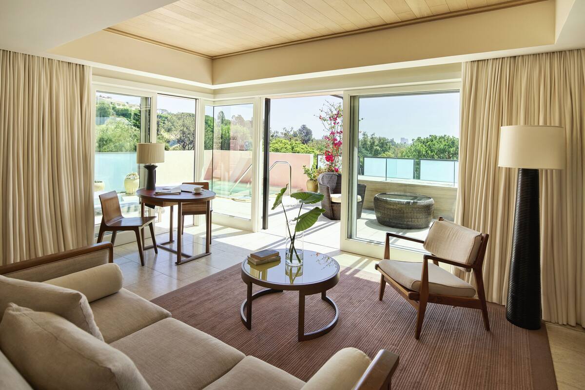Premier Canyon Suite with Plunge Pool & Fireplace | Egyptian cotton sheets, premium bedding, down comforters, pillowtop beds