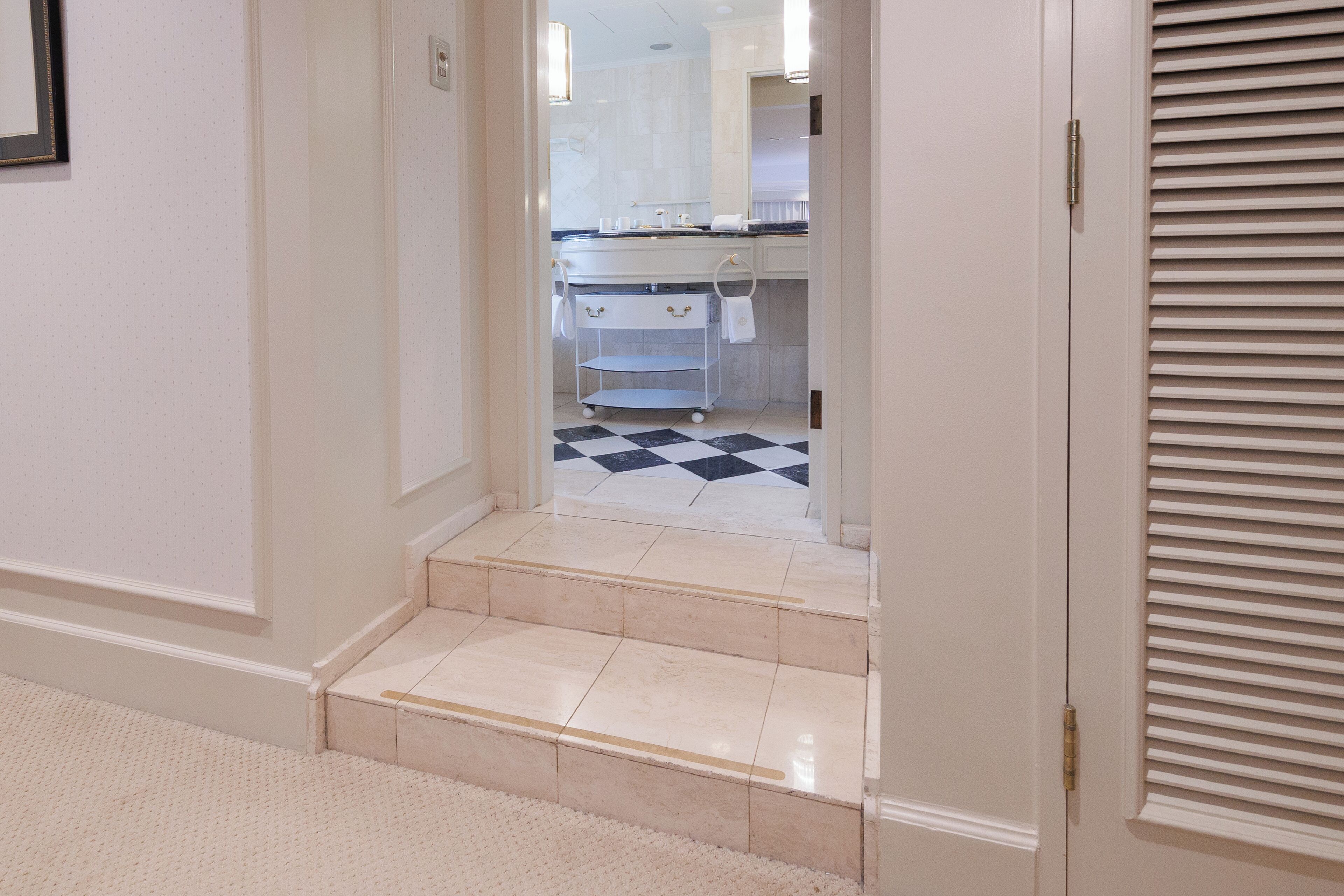 separate bathtub and shower, deep-soaking bathtub