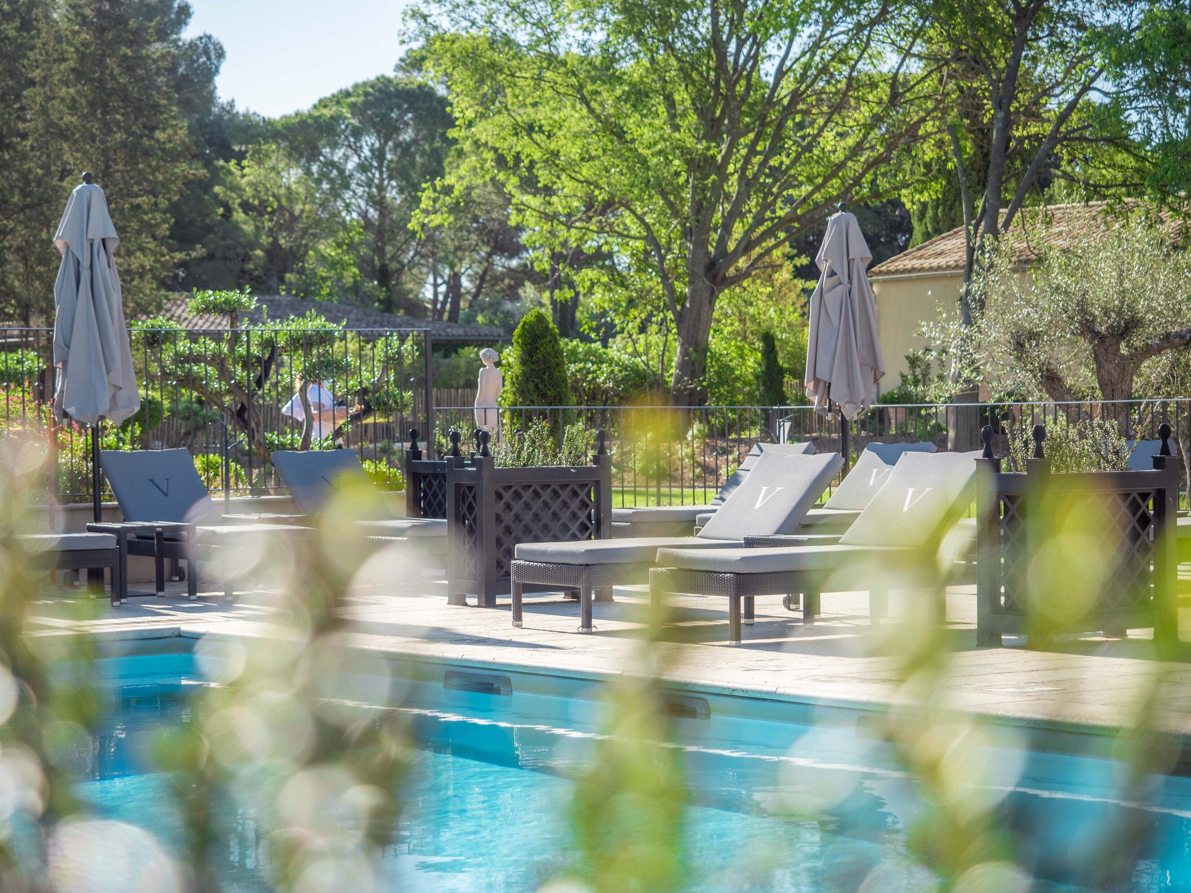 indoor pool, outdoor pool, pool loungers