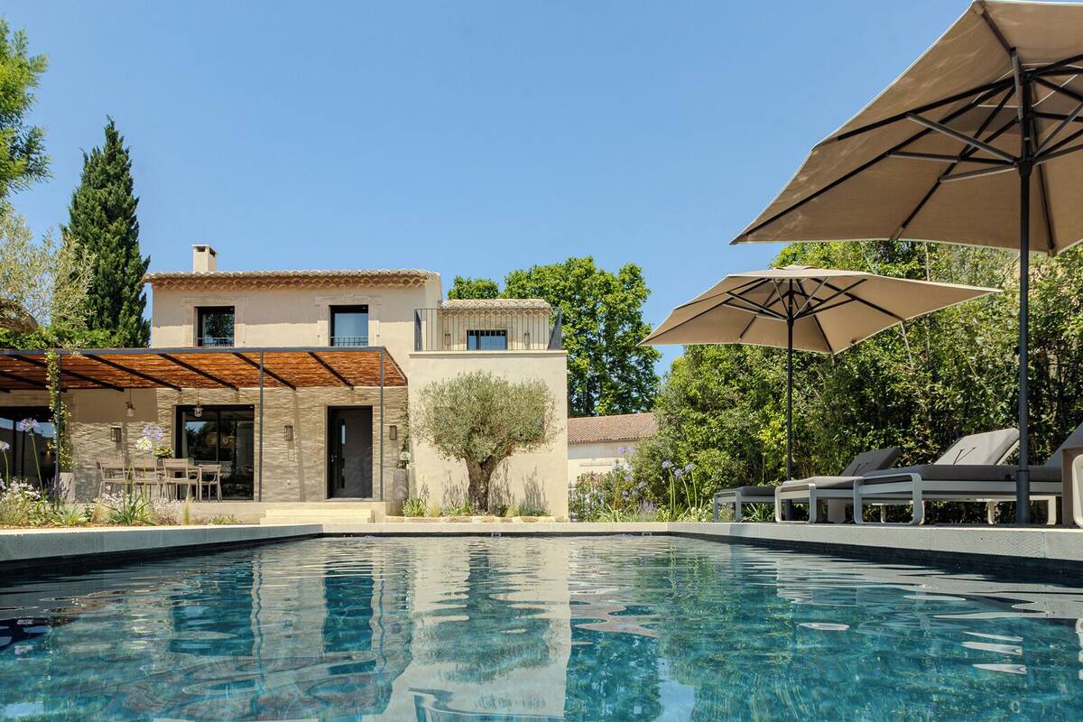 Villa Aya 3 chambres, piscine chauffée et jardin | 高档床上用品、迷你吧、客房内保险箱、办公桌