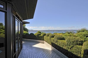 Lake Executive Suite | Balcony