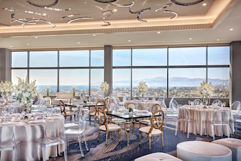 Meeting space at Marriott Marina del Rey