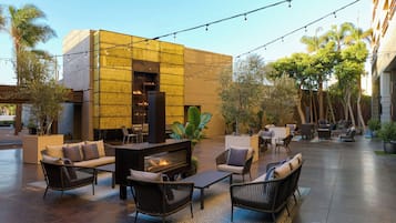 Déjeuner et souper servis sur place, cuisine californienne