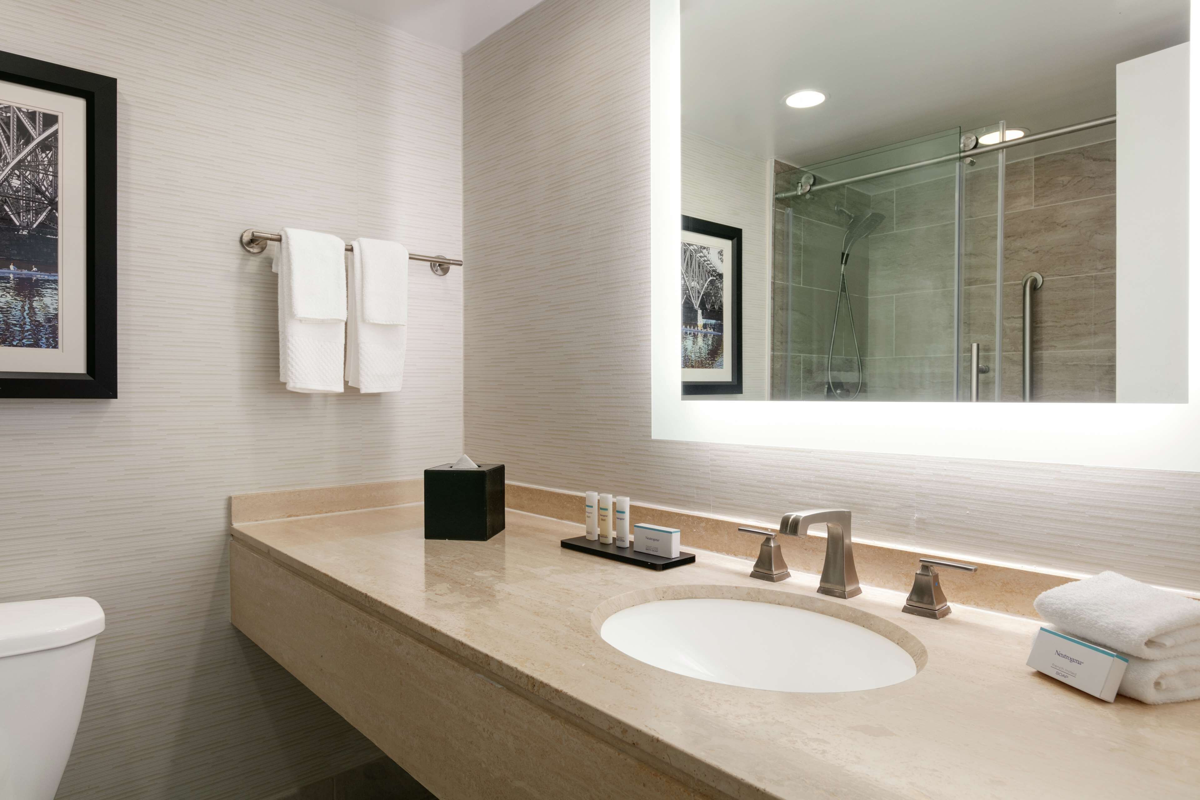 Photo - Embassy Suites by Hilton Philadelphia Valley Forge