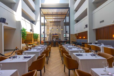 Embassy Suites by Hilton Philadelphia Valley Forge