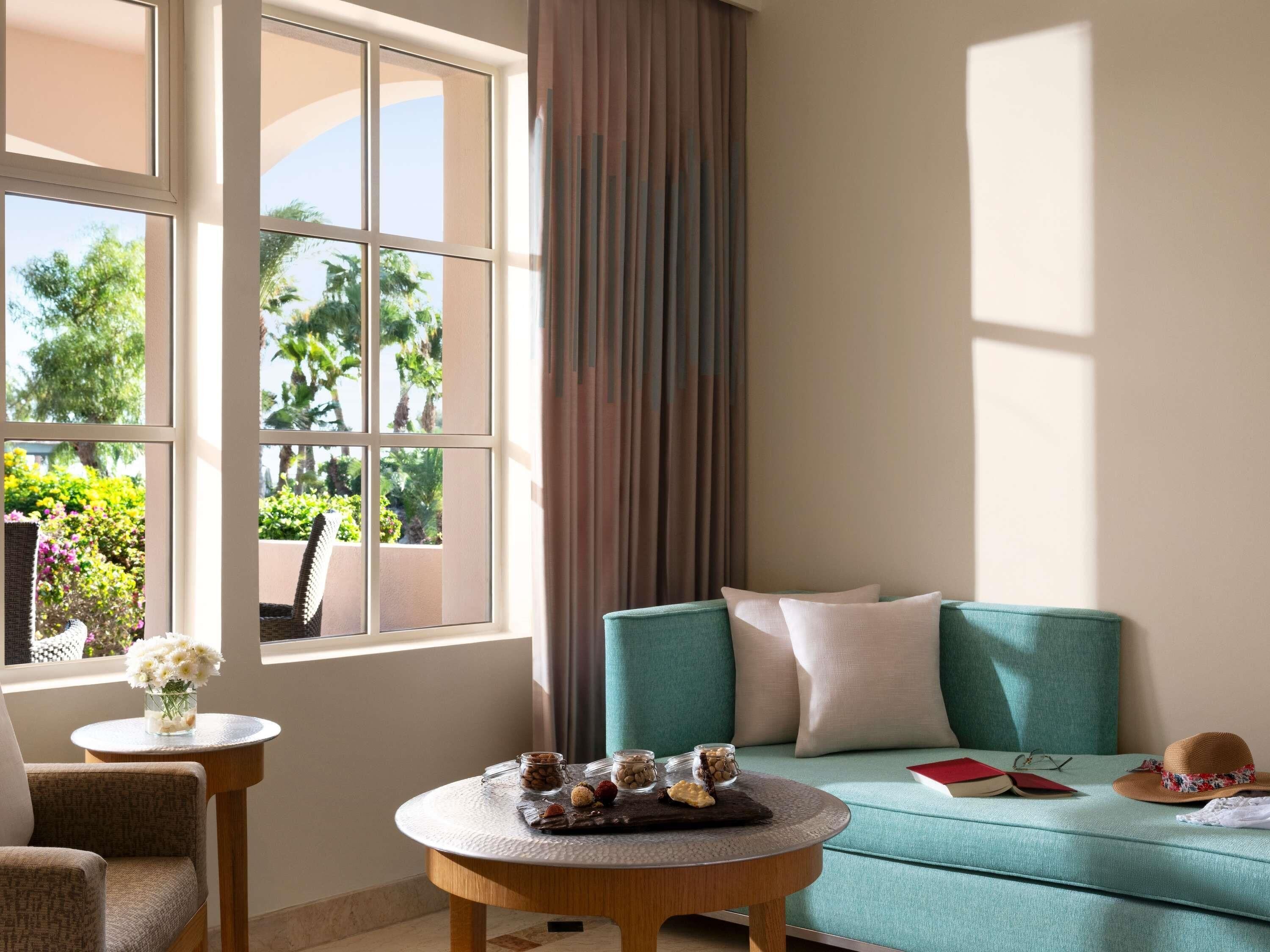 Minibar, Zimmersafe, kostenlose Babybetten, kostenloses WLAN