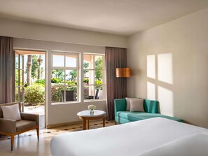 Classic Room, 1 King Bed | Terrace/patio - Mövenpick Resort & Spa El Gouna (El Gouna)