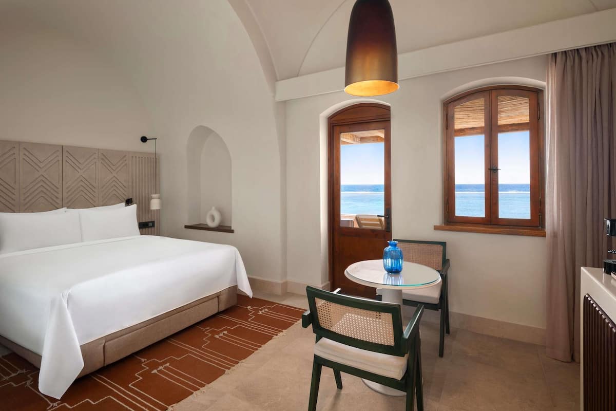 Room, 1 Queen Bed, Sea View