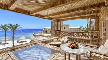Junior Suite, 1 Queen Bed, Sea View