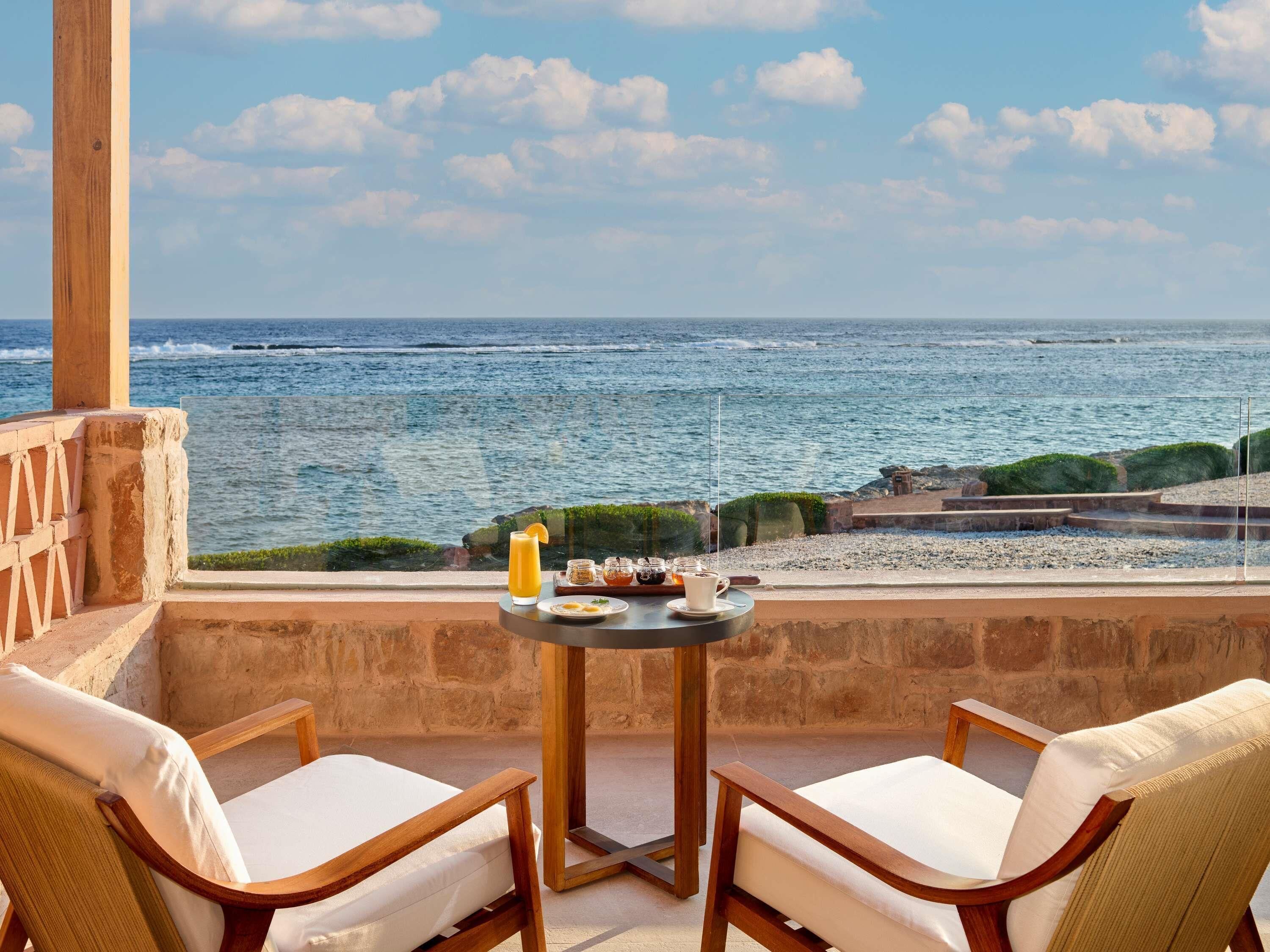 Allergitestet sengetøy, minibar, safe på rommet og blendingsgardiner