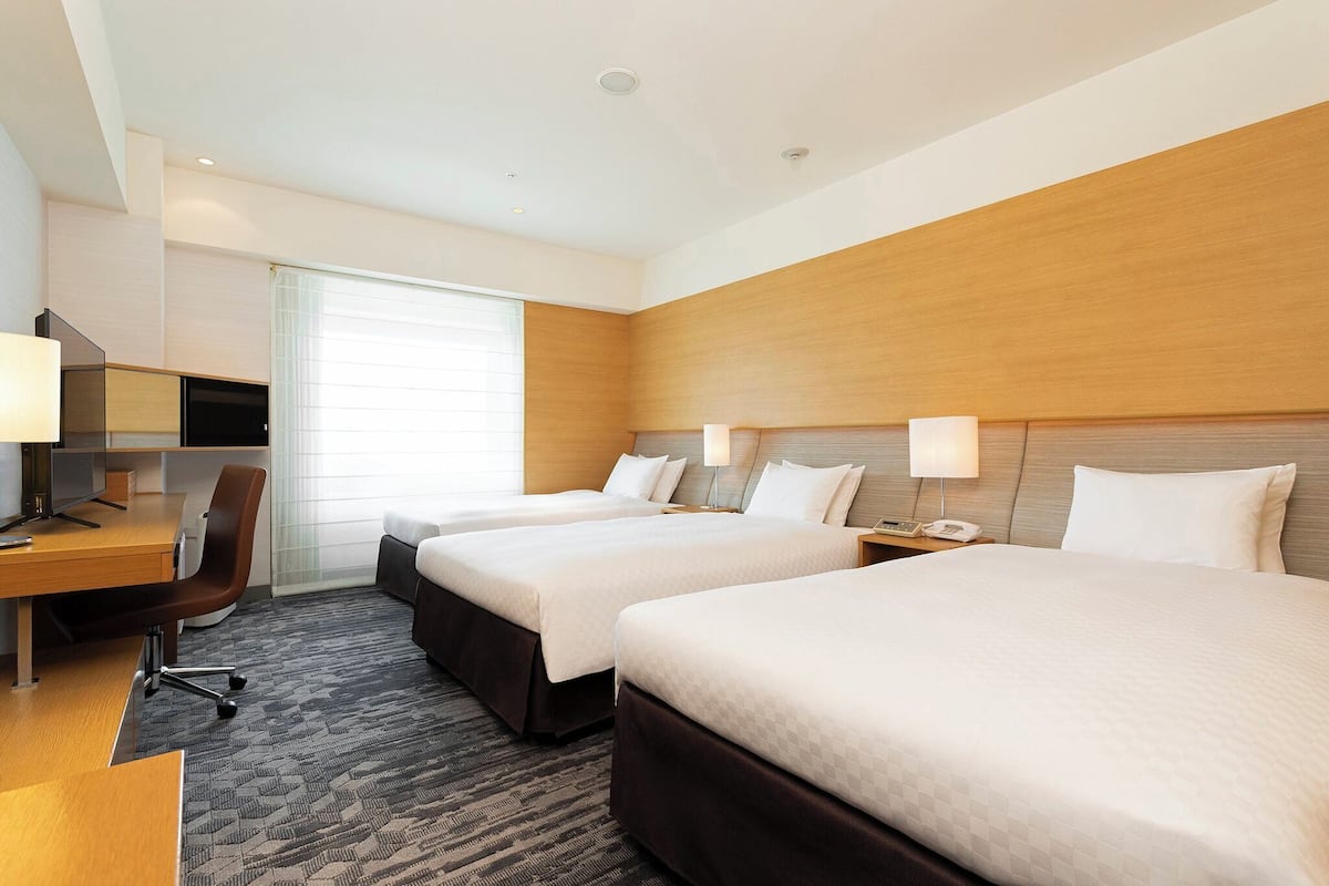 In-room safe, desk, blackout curtains, soundproofing