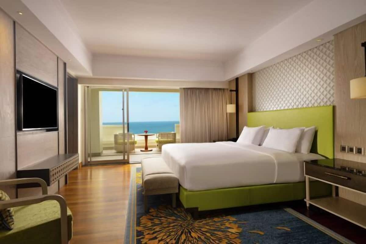 2 bedrooms, minibar, in-room safe, individually decorated