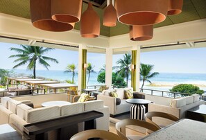 7 restaurants servant le petit déjeuner, le déjeuner et le dîner