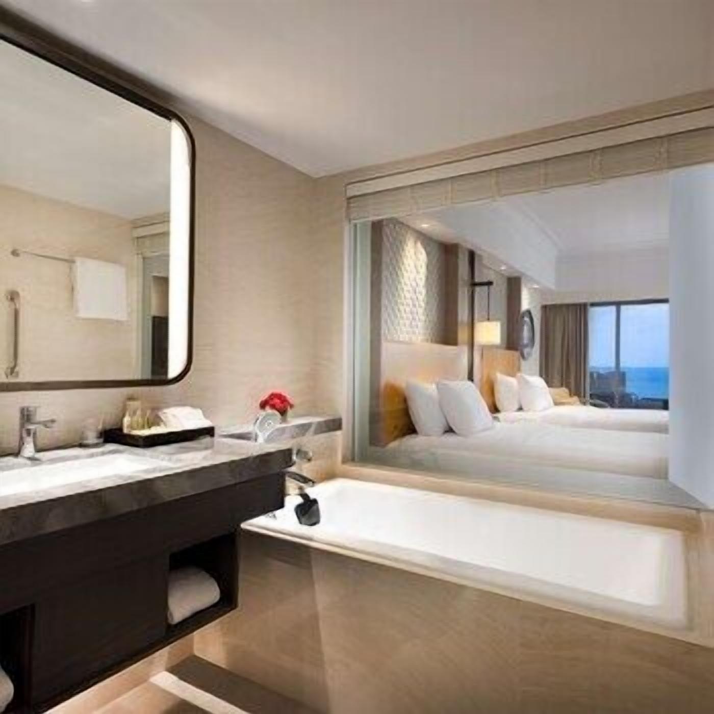 Bagno | Vasca e doccia separate, set di cortesia gratuito, asciugacapelli