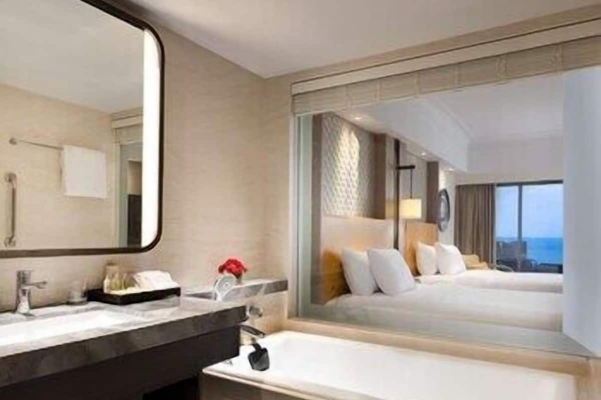 Bagno | Vasca e doccia separate, set di cortesia gratuito, asciugacapelli