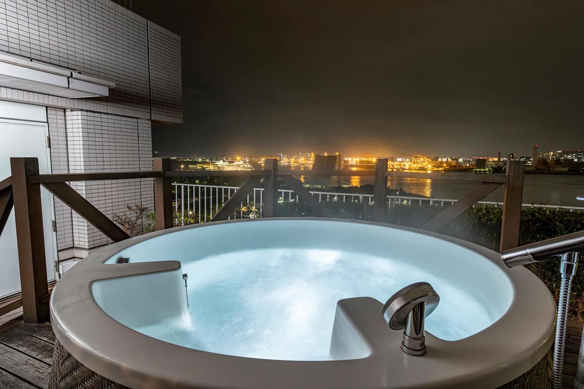 Daunenbettdecken, Zimmersafe, Schreibtisch, Verdunkelungsvorhänge