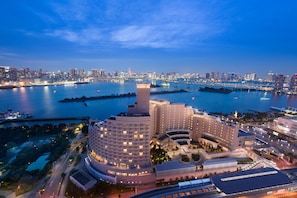 Exterior - Hilton Tokyo Odaiba (Tokyo)