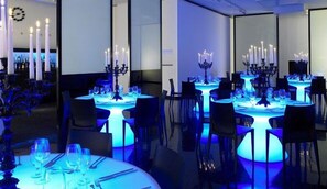 Bar (in der Unterkunft)