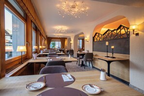 Daily buffet breakfast for a fee - Hotel Kreuz & Post (Grindelwald)