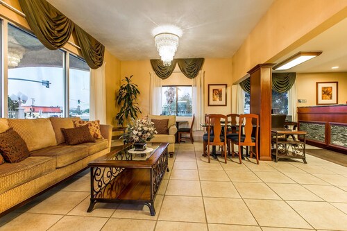 Quality Inn Near China Lake Naval Station