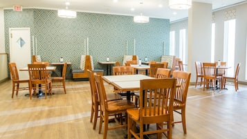 Free daily full breakfast