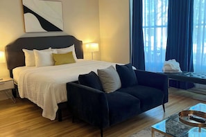 1 bedroom, desk, iron/ironing board, free WiFi