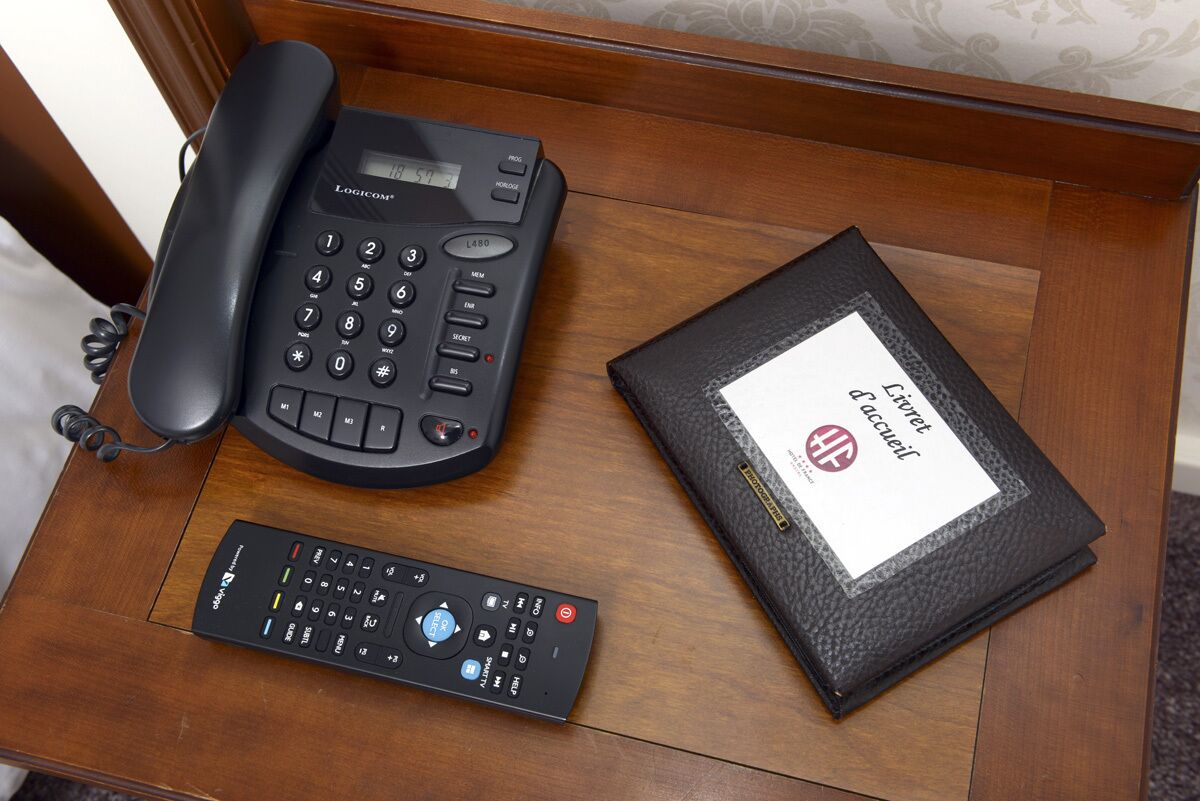 prestige twin | minibar, in-room safe, individually decorated, desk