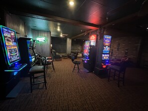 Spielezimmer