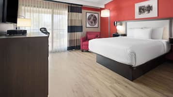 Kamar, 1 Tempat Tidur Queen, Bebas Asap Rokok | Meja kerja, setrika/meja setrika, dan tempat tidur bayi gratis