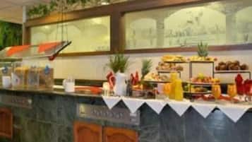 Café da manhã continental grátis todos os dias