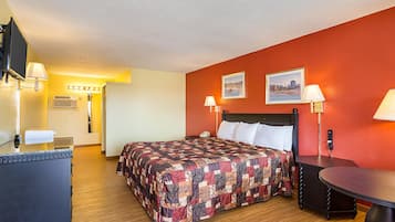 Room, 1 King Bed (Upstairs) | Desk, iron/ironing board, bed sheets