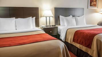 Pillowtop beds, in-room safe, desk, blackout drapes