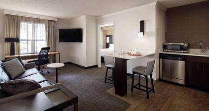 Sonesta ES Suites Fresno