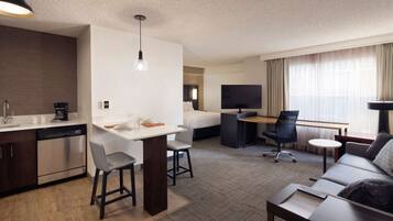 Egyptian cotton sheets, premium bedding, pillowtop beds