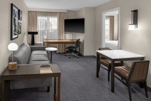 Hypo-allergenic bedding, in-room safe, desk, laptop workspace - Residence Inn by Marriott Mystic Groton (Mystic)