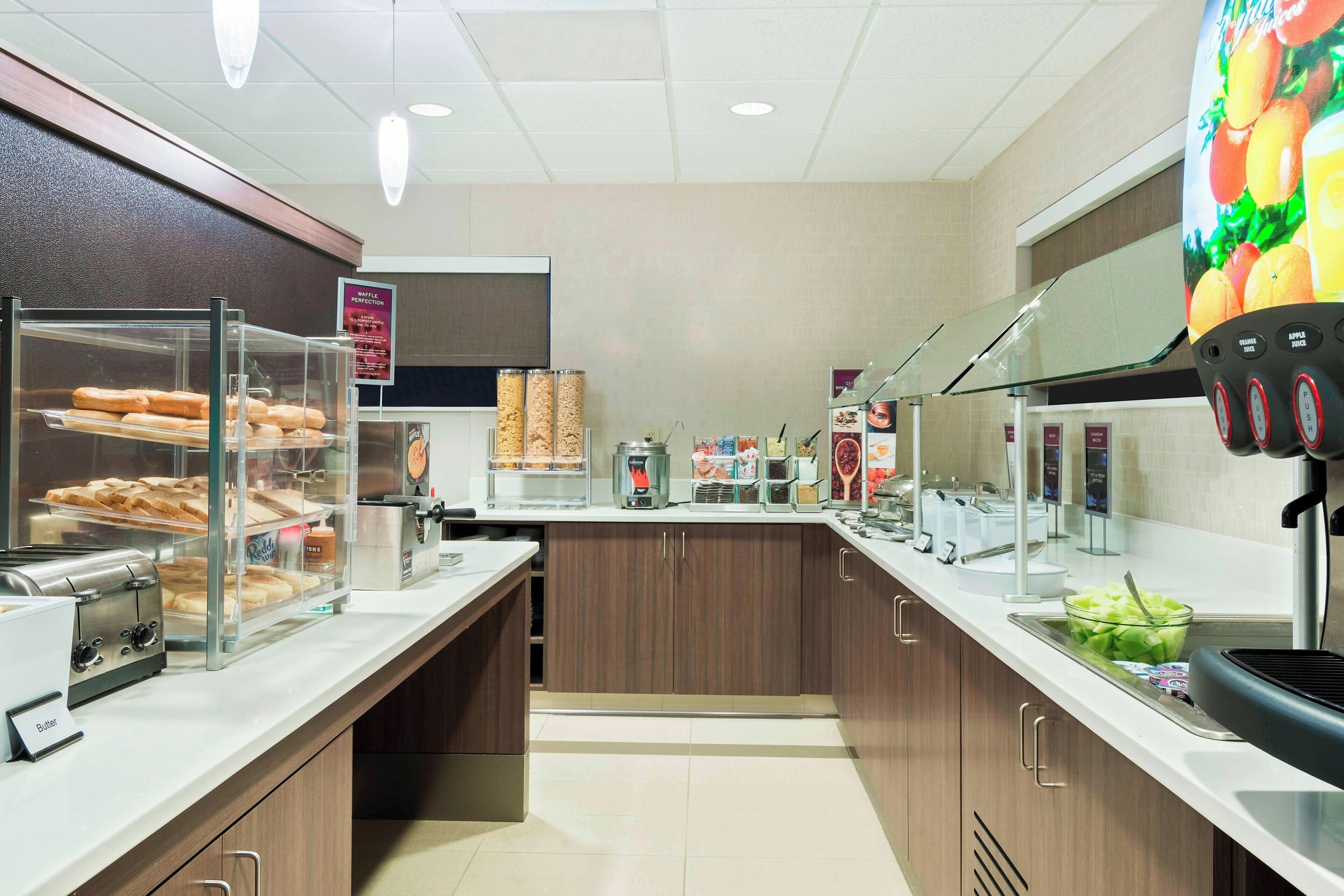 free daily full breakfast