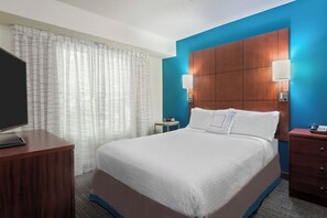 Desk, iron/ironing board, free cots/infant beds, free WiFi - Residence Inn by Marriott Savannah Midtown (Savannah)