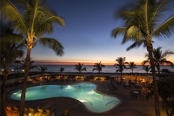 2 outdoor pools, sun loungers at Lido Beach Resort
