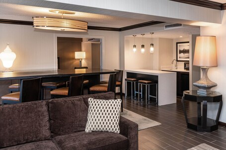 Sheraton Indianapolis City Centre Hotel - Image 21