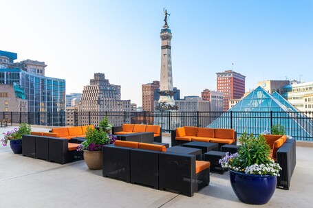Sheraton Indianapolis City Centre Hotel - Image 3