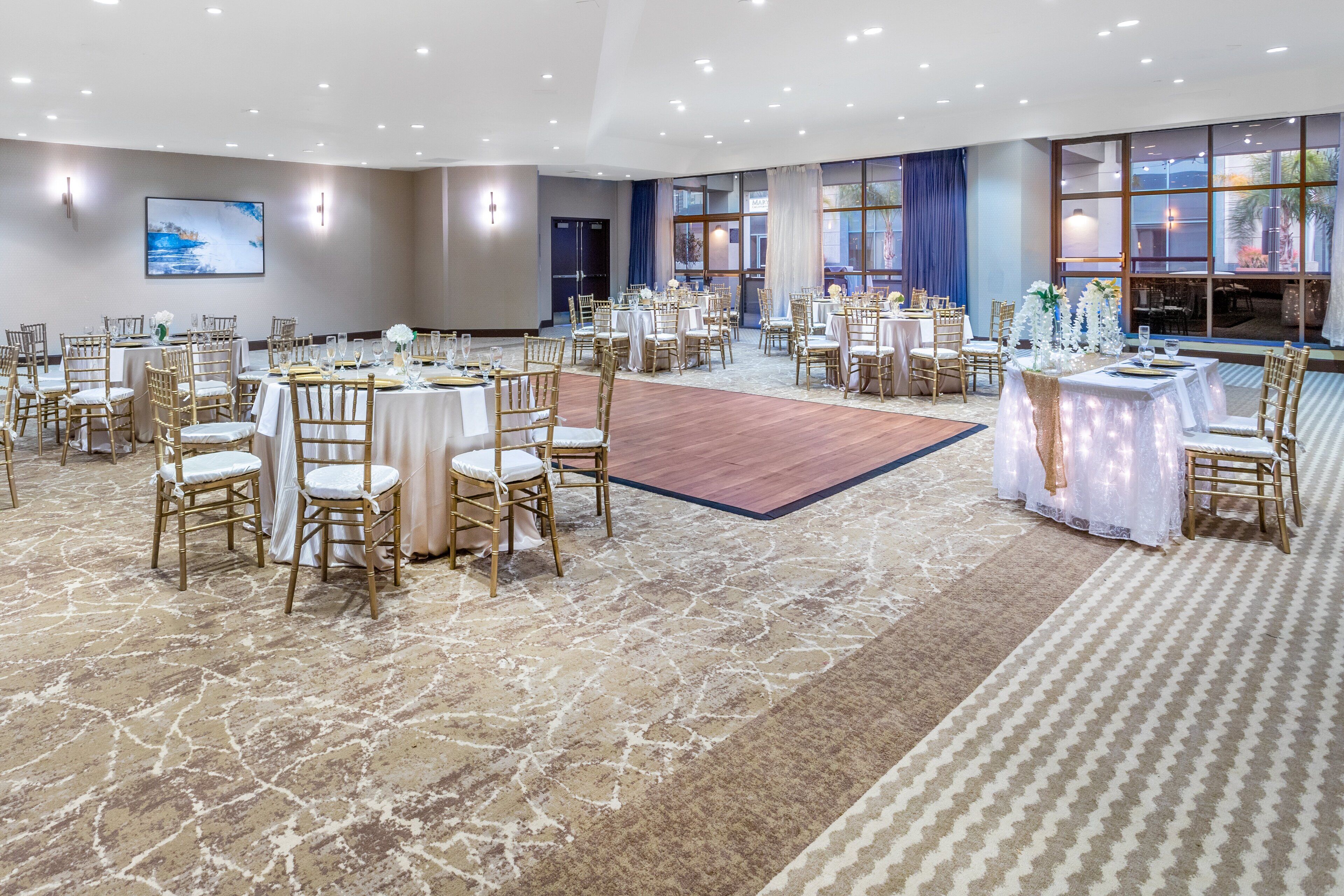 Photo - Crowne Plaza Los Angeles Harbor Hotel by IHG