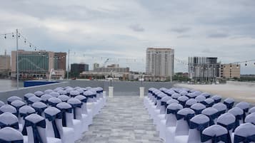 Área de bodas al aire libre