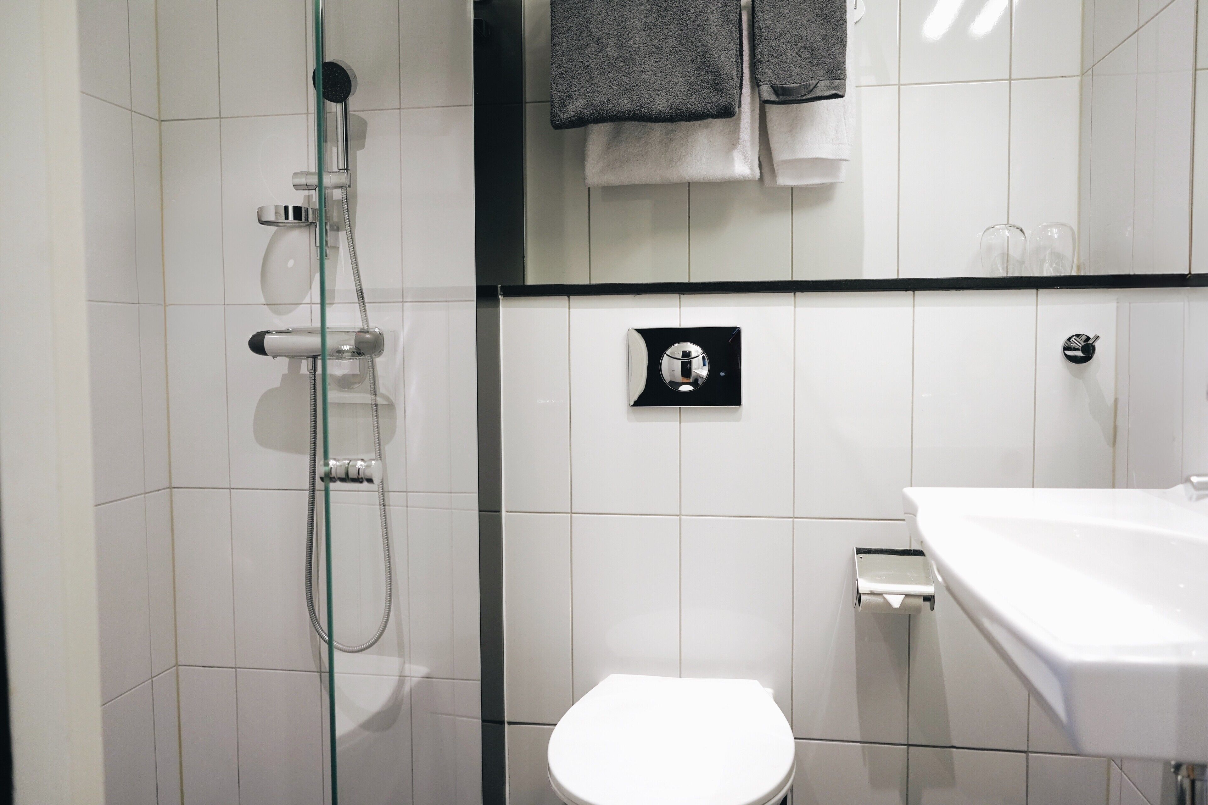 double room (compact) | bathroom | hair dryer, towels, soap, shampoo