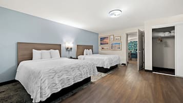 1 bedroom, desk, laptop workspace, blackout curtains