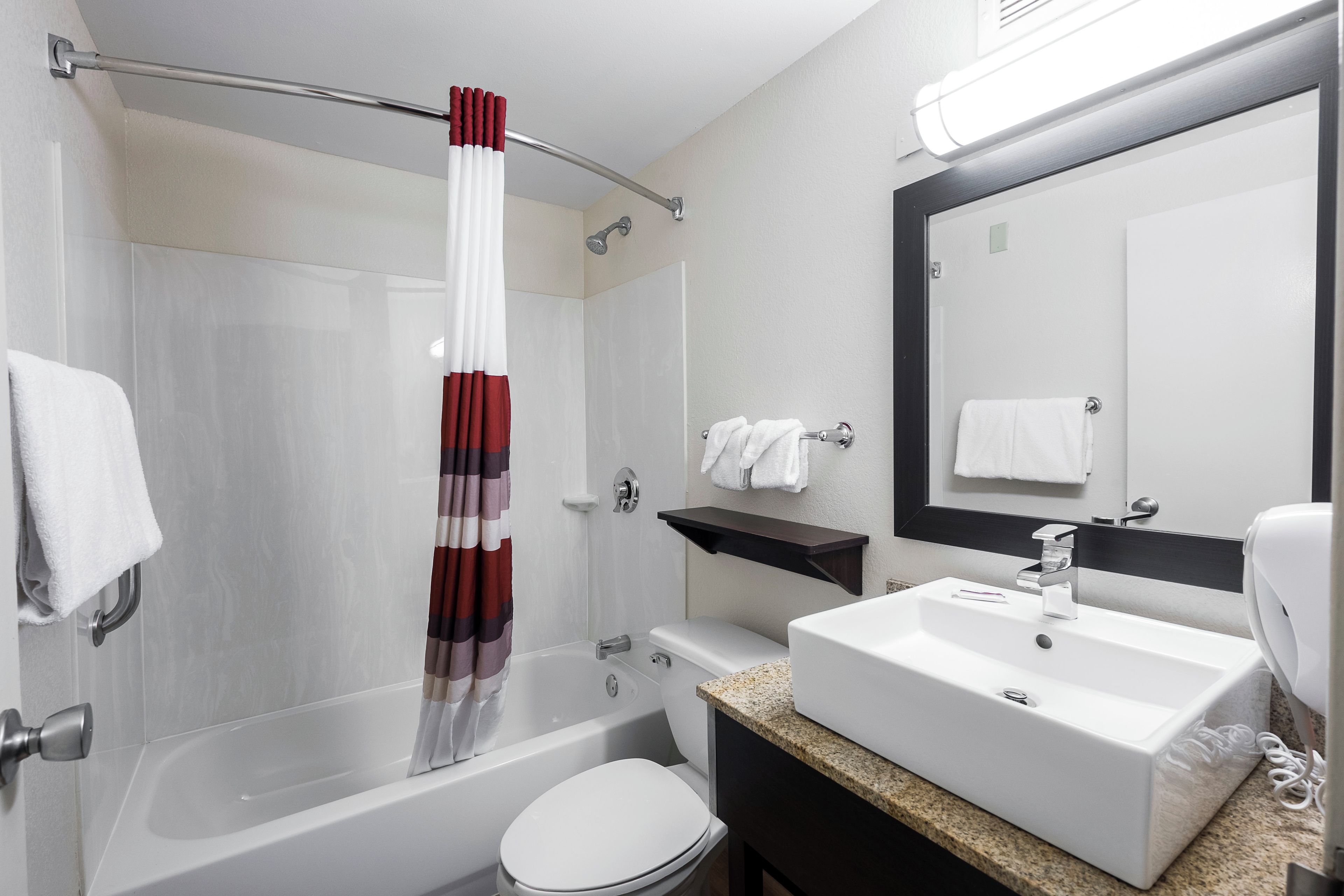 Foto - Red Roof Inn PLUS+ Boston - Woburn/ Burlington