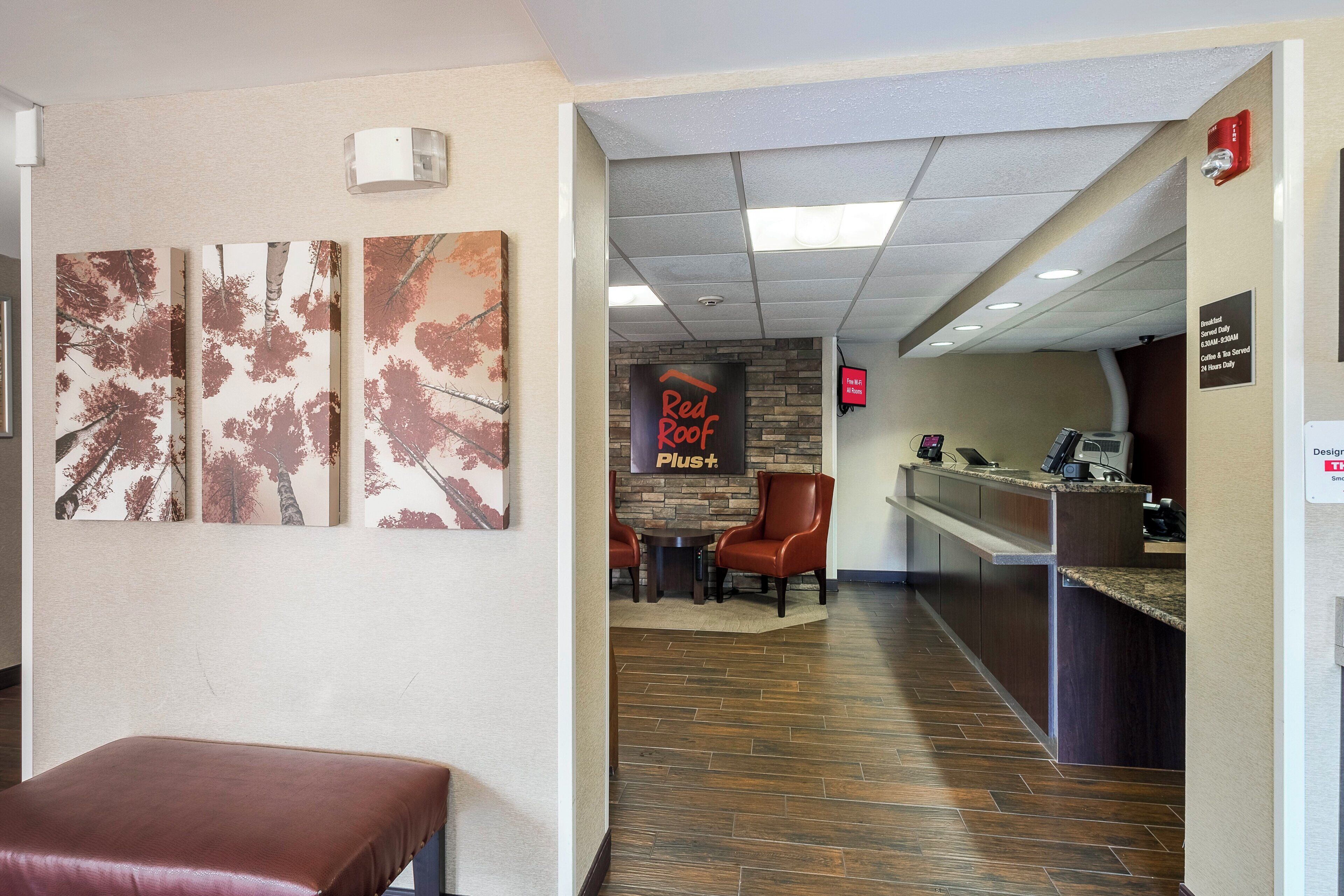 Photo - Red Roof Inn PLUS+ Boston - Woburn/ Burlington