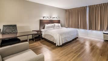 1 bedroom, in-room safe, desk, iron/ironing board