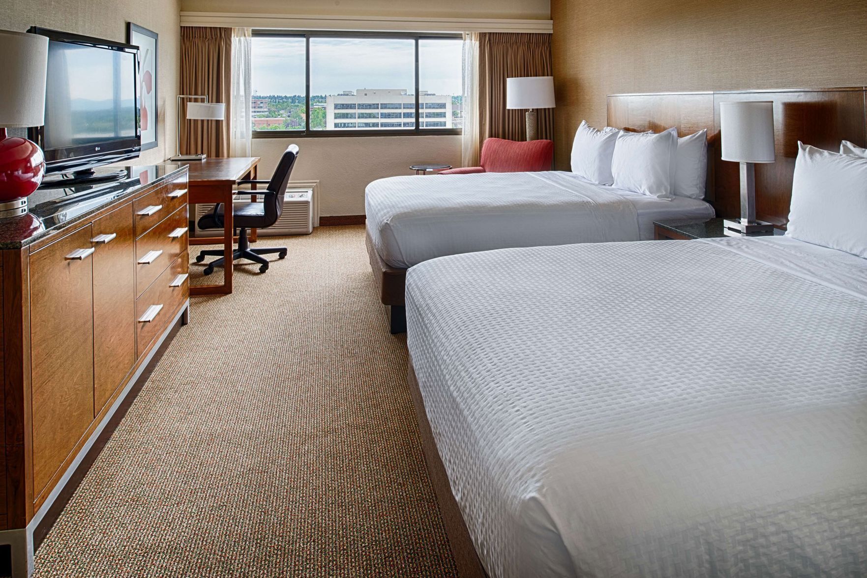 Premium bedding, down comforters, pillowtop beds, desk