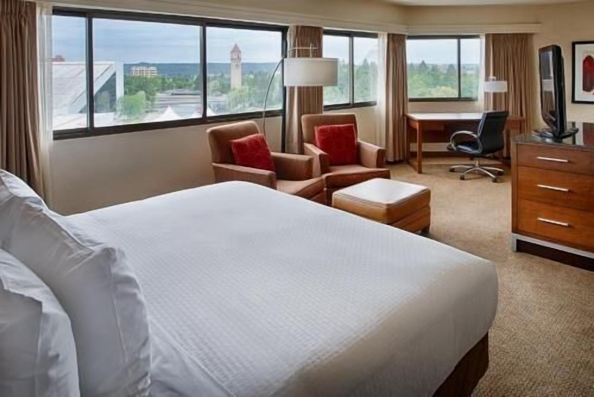 Premium bedding, down comforters, pillowtop beds, desk