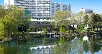 DoubleTree by Hilton Spokane City Center